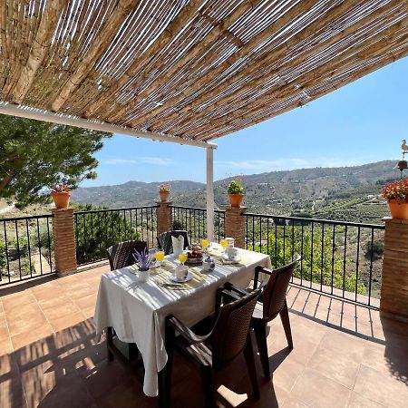 Villa En Frigiliana Con Piscina Y Jacuzzi Ngoại thất bức ảnh